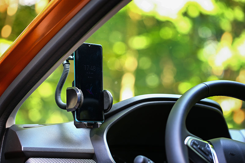 universalcarholder