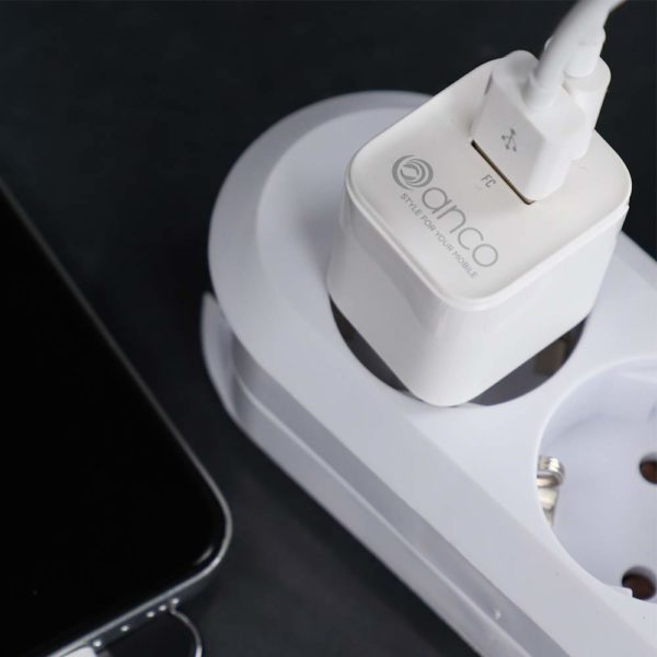 anco charger 30W Livestyle2