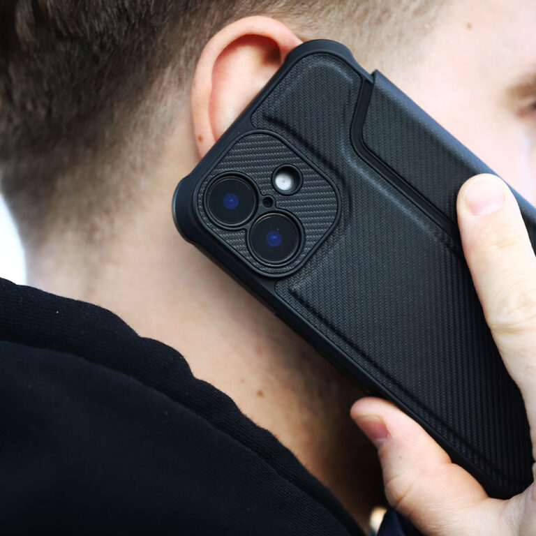 anco® Bookcase Carbon Look am Ohr